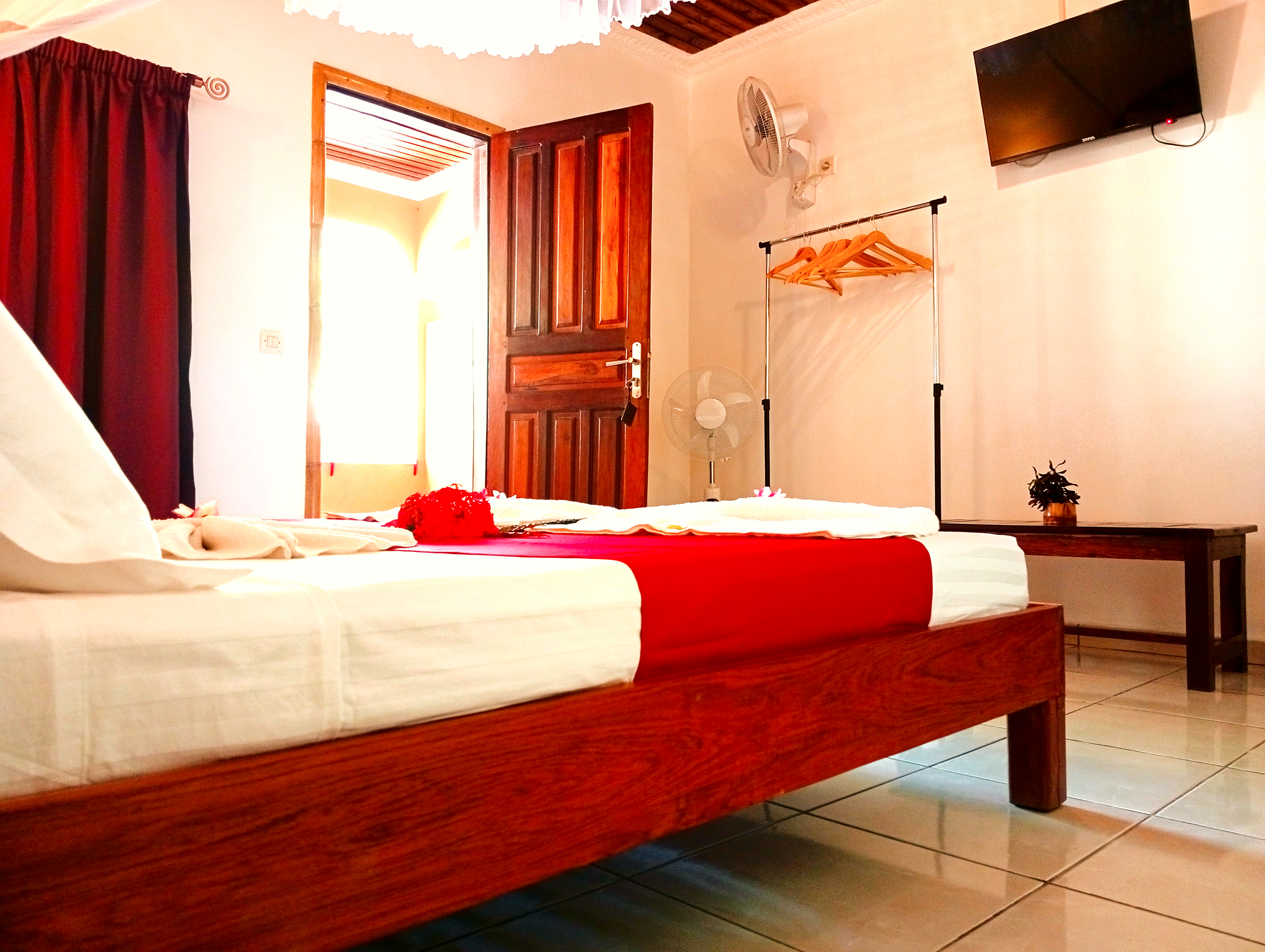 Chambre Familiale — chambre climatisée 65 m² avec terrasse privée, Hôtel Fleur d'Ylang